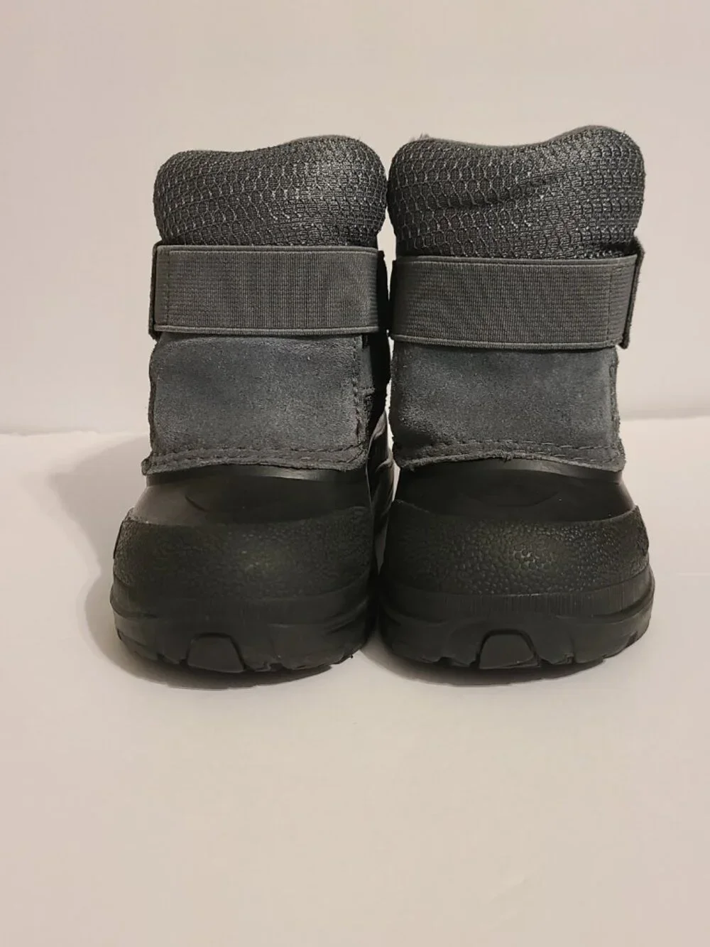 The North Face Toddler Waterproof Winter Snow Boots Size 8 Gray/Black Like New